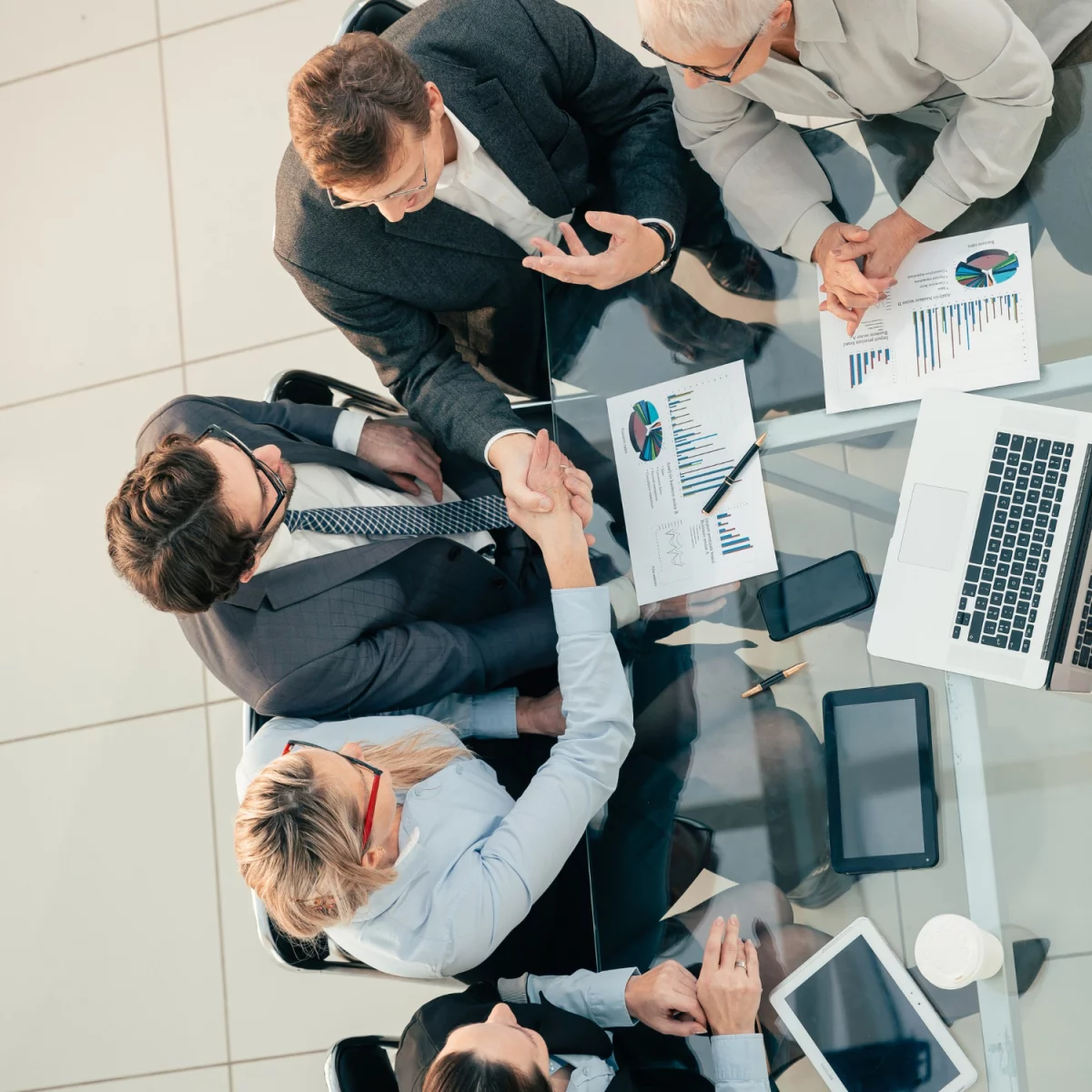 Hvordan kjøpe kontormøbler hundre prosent!